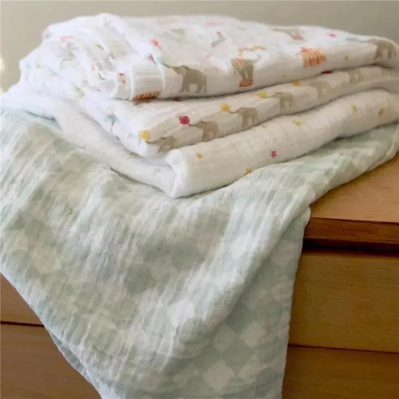 Aden + Anais - 4 Pk Elephant Circus Swaddle Blankets - Image 3