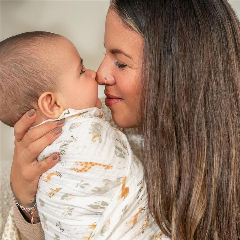 Aden + Anais - 4Pk Essentials Cotton Muslin Swaddle, Giraffe Safari - Image 4