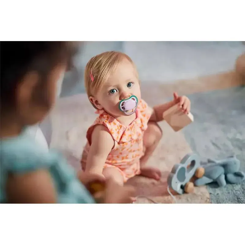 Avent - 2Pk Ultra Air Pacifier Fresh Lilac & Pastel Green, 0/6M - Image 3