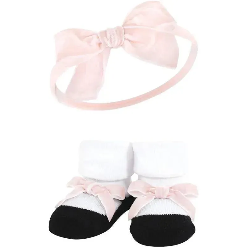 Baby Vision - Hudson Baby Girl's Headband and Socks Giftset, Red Pink - Image 2