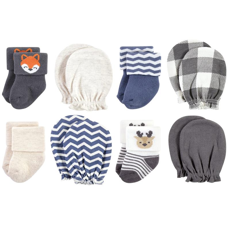 Baby Vision - Hudson Baby Unisex Baby Socks and Mittens Set, Woodland Boy, 0/6M