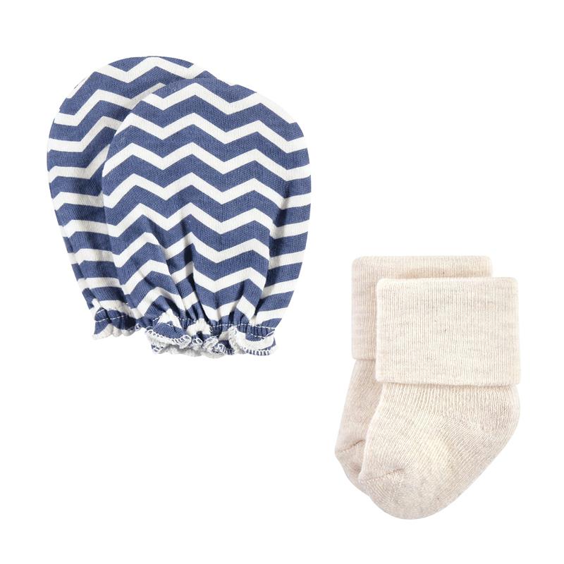 Baby Vision - Hudson Baby Unisex Baby Socks and Mittens Set, Woodland Boy, 0/6M - Image 6