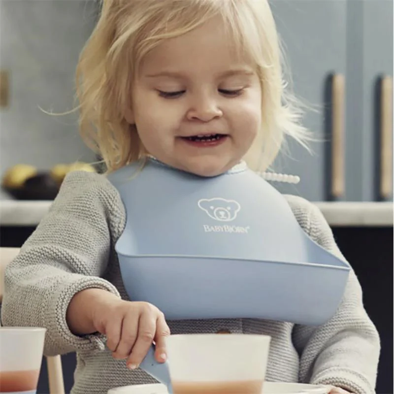 Babybjorn - Baby Bib Powder Pink - Image 3