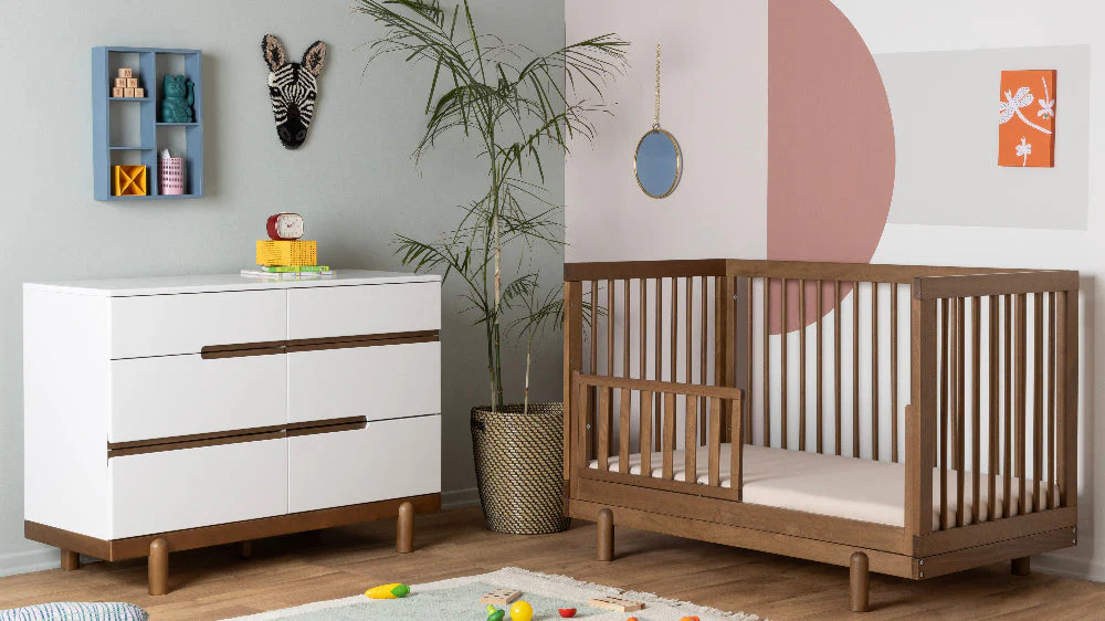 Bliss 4-in-1 Convertible Crib - Image 27