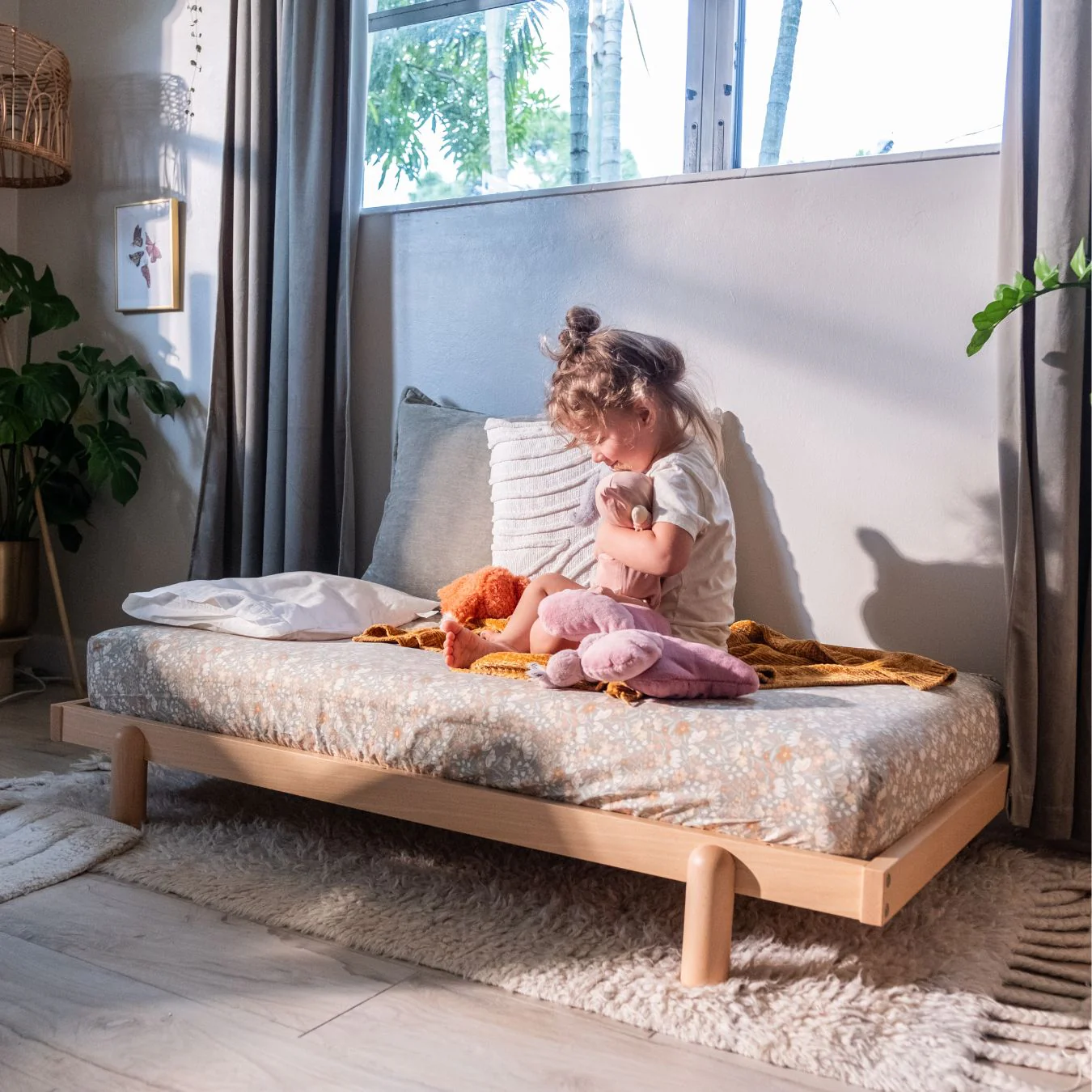 Bliss 4-in-1 Convertible Crib - Image 7