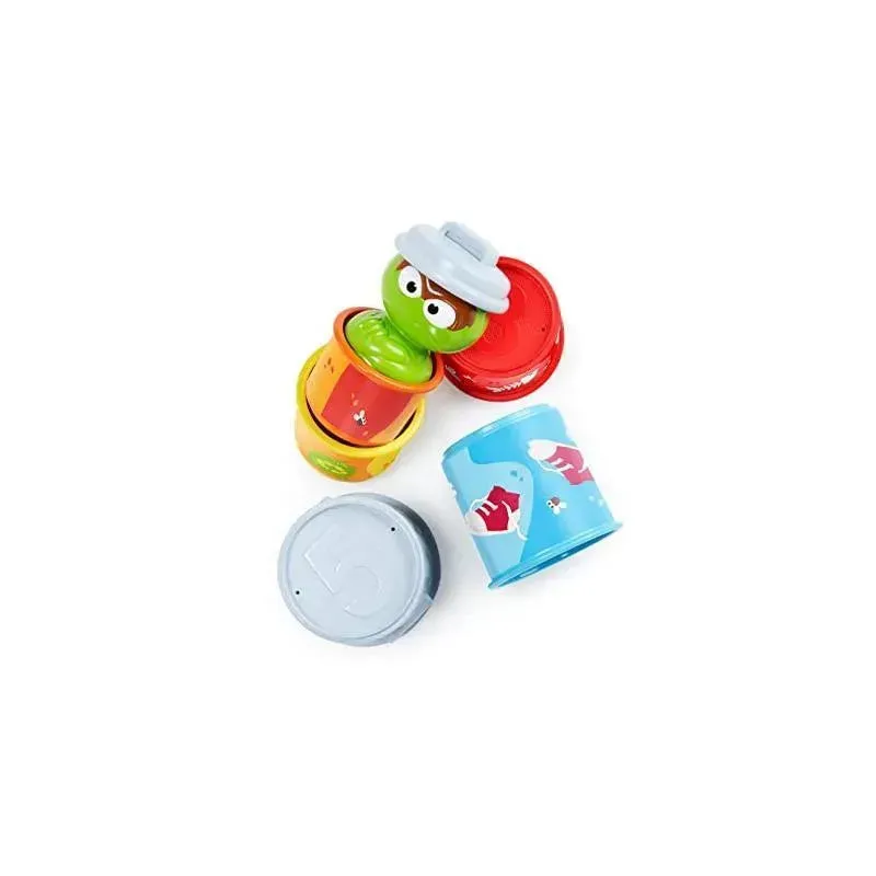 Bright Starts Oscar The Grouch's Staking Cans Stackable cups - Image 6
