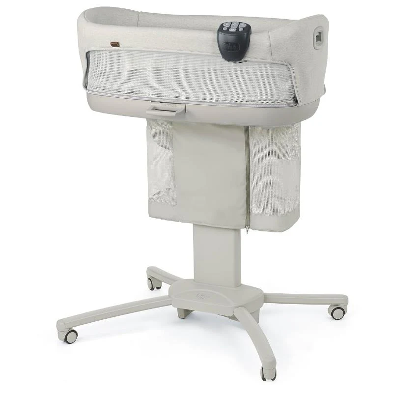 Chicco Close to You 3-in-1 Bassinet, Bedside Sleeper and Changing Table with Storage Organizer, Dove