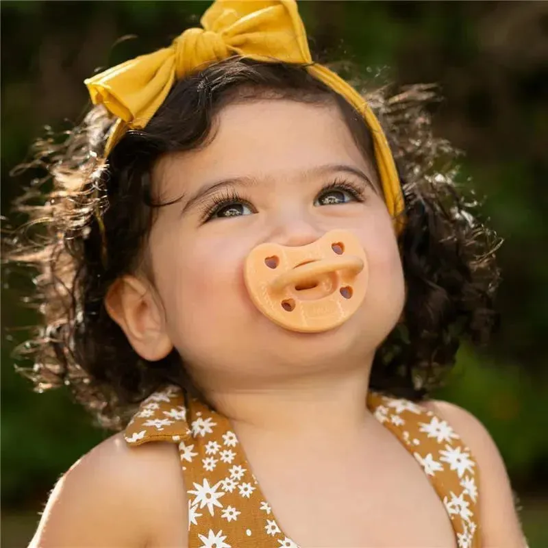 Chicco - PhysioForma Luxe Silicone One Piece Pacifier for Babies Age 6-16m Cantaloupe - Image 6