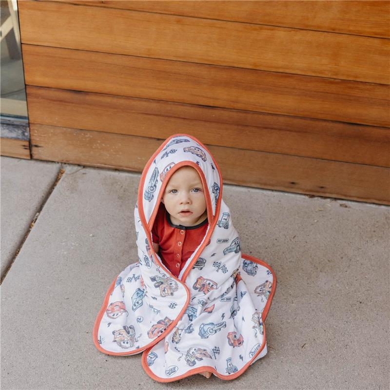 Copper Pearl Disney Pixar Cars Premium Knit Hooded Towel - Image 4