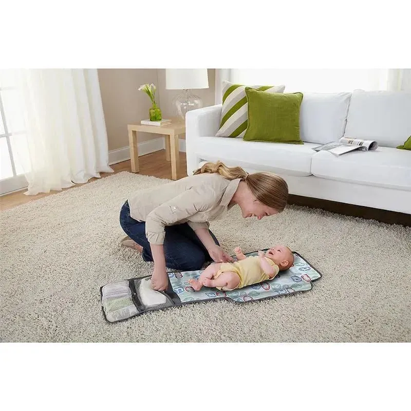 Graco - Pack 'N Play Playard Newborn Change 'N Carry, Manor - Image 7