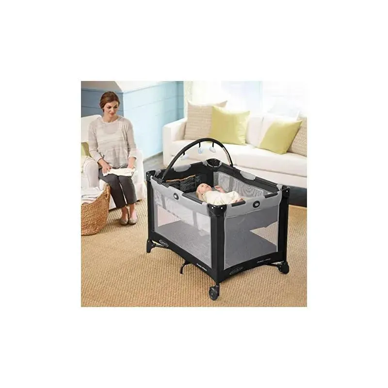 Graco Pack 'n Play On the Go Playard With Folding Bassinet Tasha - Image 4