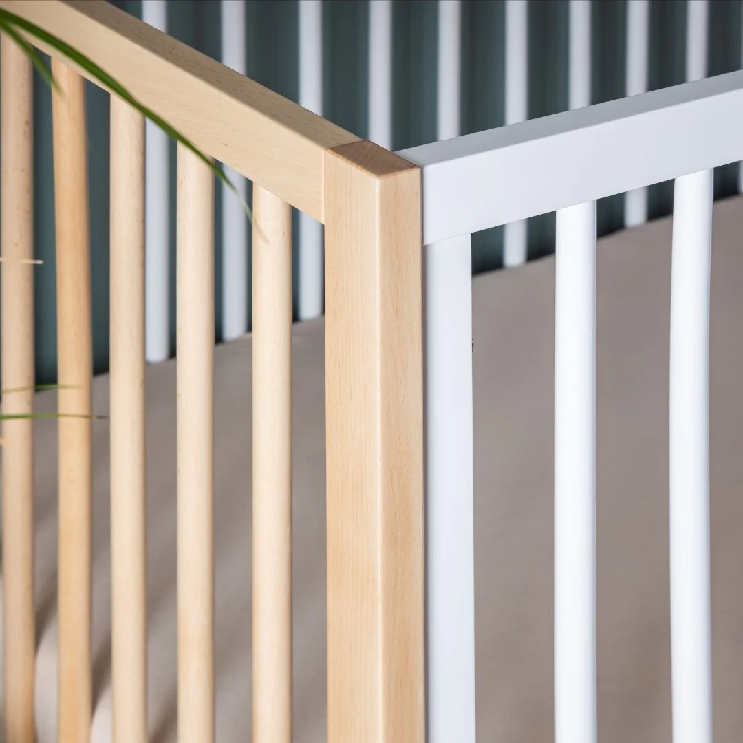 Jolly 3-in-1 Convertible Crib - Image 12