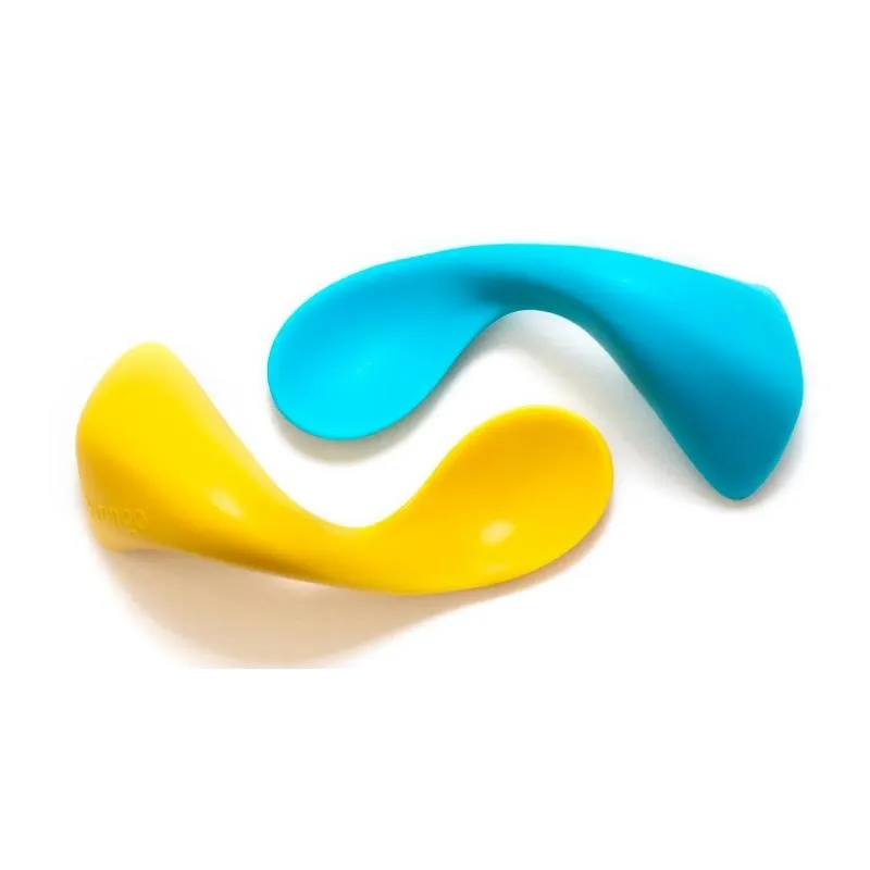 Kizingo - Right-Handed Curved Baby Spoons For Baby-Led Weaning, 2-Pack Light Blue