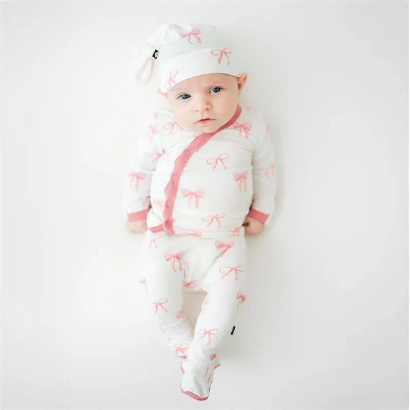 Kyte Baby - Baby Girl Take Me Home Set With Cap In Bow - Image 3