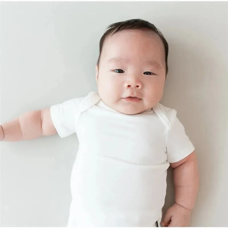 Kyte Baby - Baby Neutral Bodysuit In Cloud - Image 3