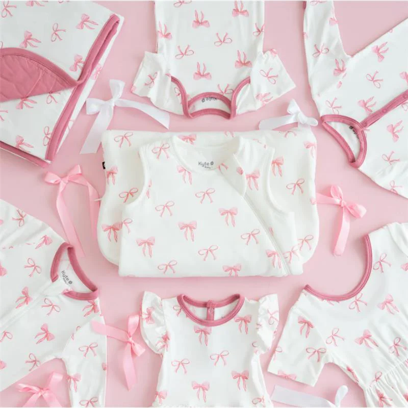 Kyte Baby Bodysuit In Bow - Image 4