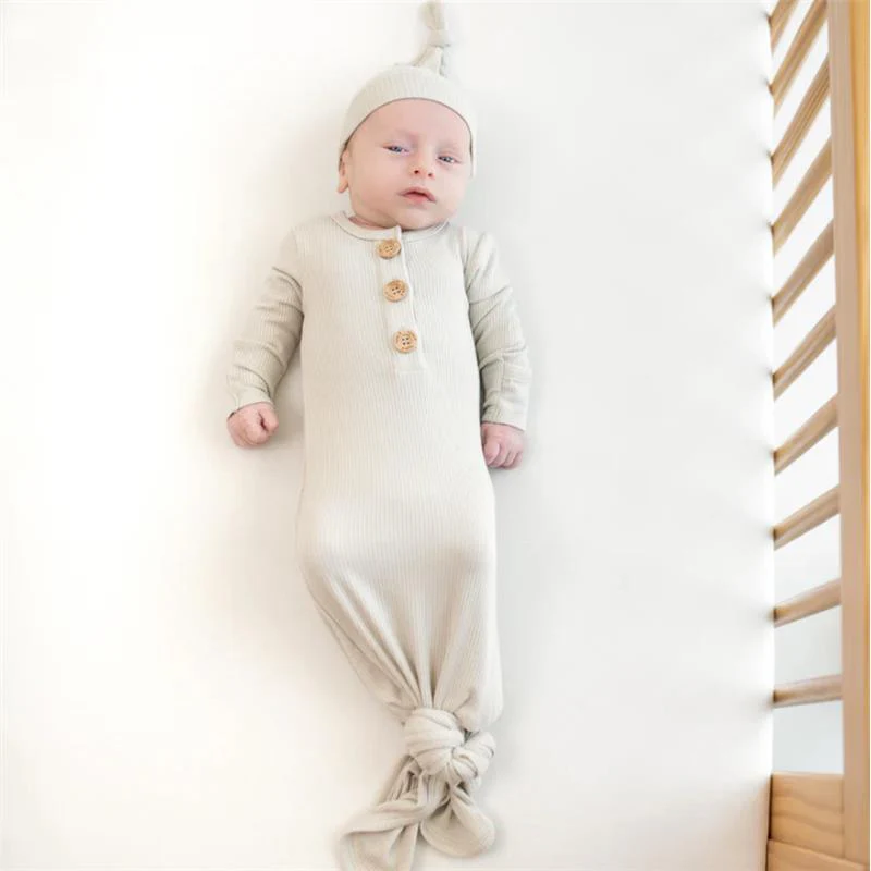 Kyte Baby - Ribbed Knotted Gown With Hat Set In Oat