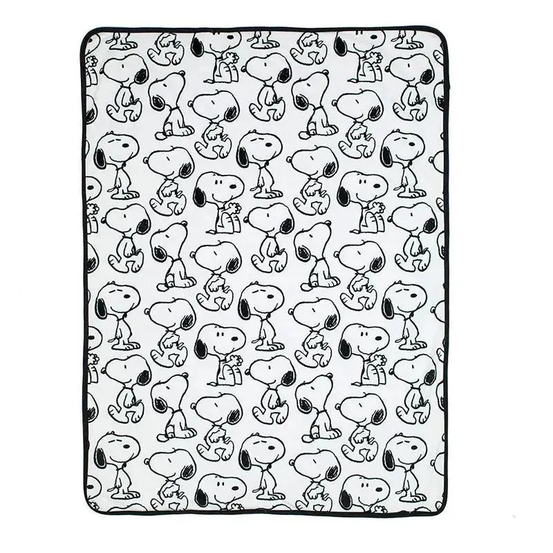 Lambs & Ivy Classic Snoopy Blanket - Image 4