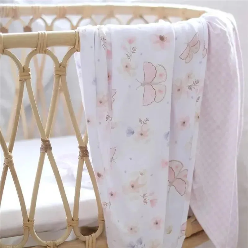Living Textiles - 2Pk Fly Away Jersey Swaddle - Image 2