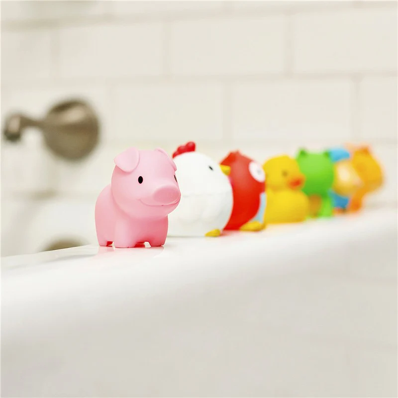 Munchkin® Baby Bath Toy Squirts, Farm™ Animals, 8 Pack - Image 4