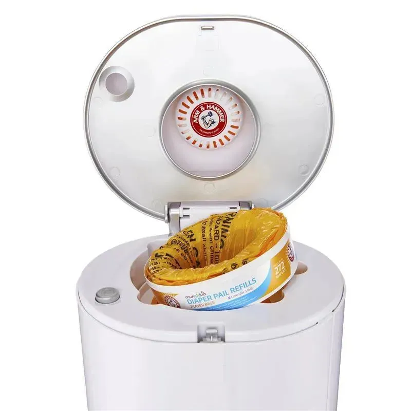 Munchkin Arm & Hammer Diaper Pail Refill rings 8-Pack, 2,176-Count - Image 3
