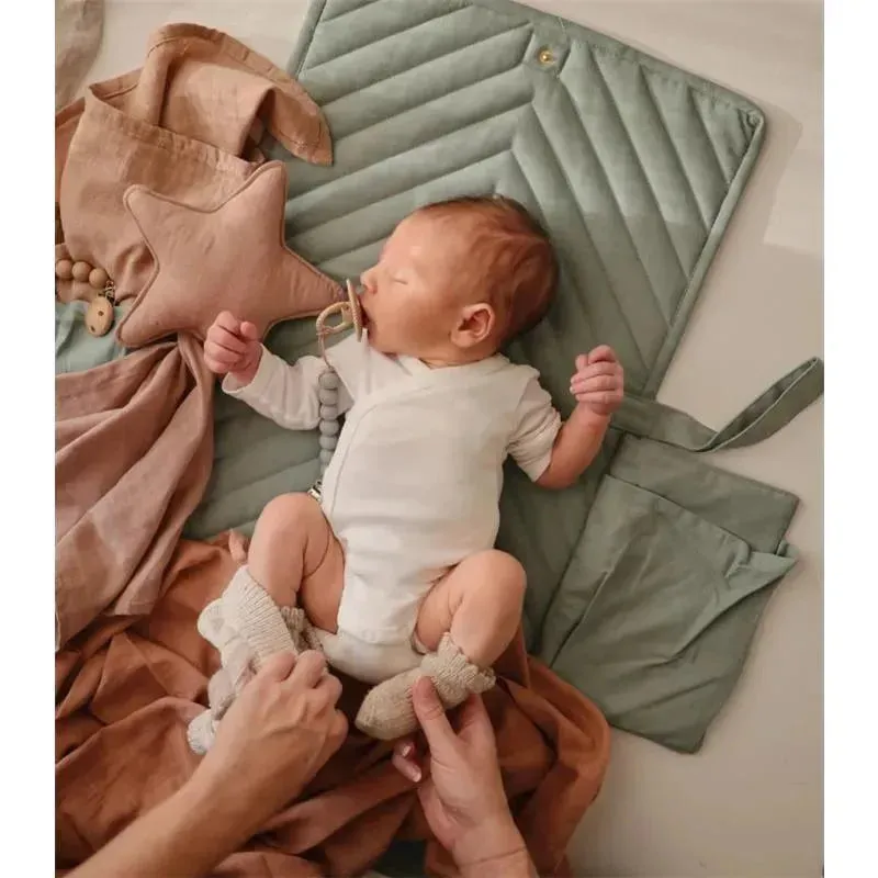 Mushie - Hera Silicone Pacifier Clip, Stone - Image 2