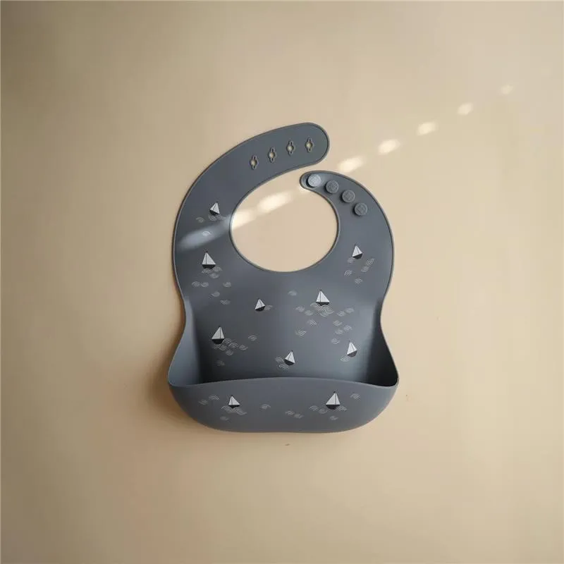 Mushie - Silicone Baby Bib, Boats - Image 2