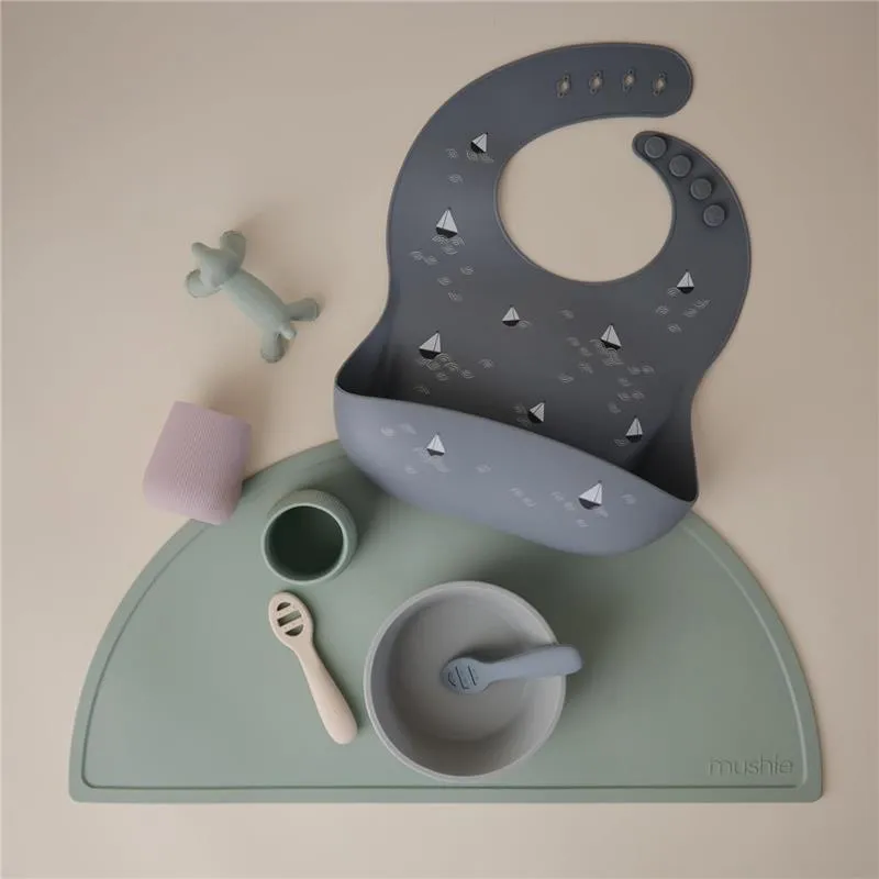 Mushie - Silicone Baby Bib, Boats - Image 4