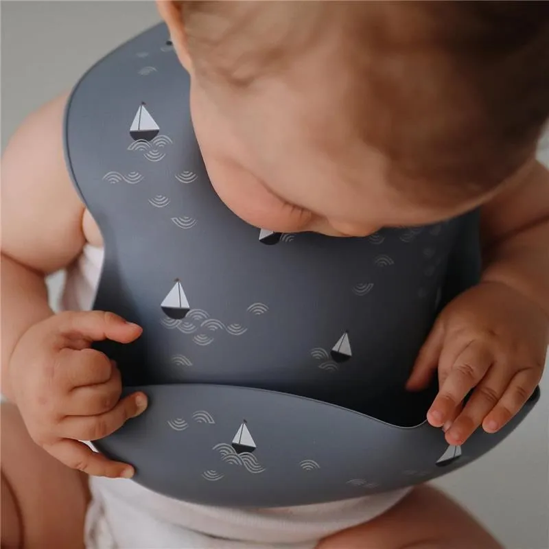 Mushie - Silicone Baby Bib, Boats - Image 7