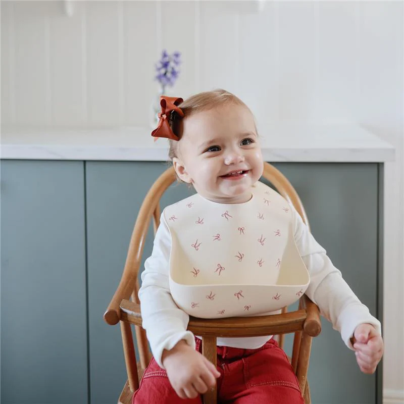 Mushie - Silicone Baby Bib, Bows - Image 3