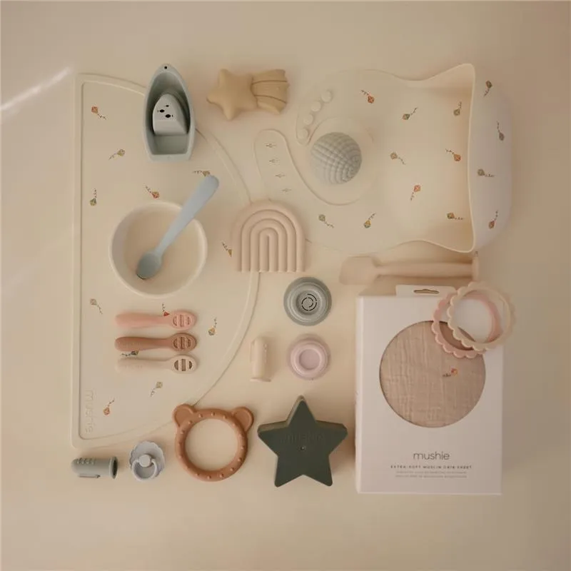 Mushie - Silicone Baby Bib, Kites - Image 6