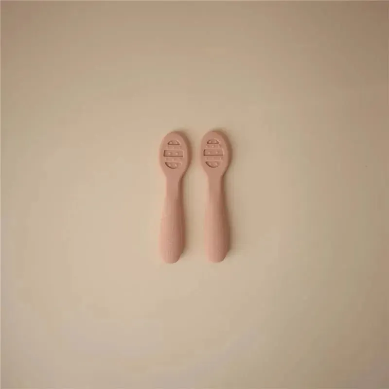 Mushie - Silicone First Feeding Baby Spoons, 2 Pack, Blush, Shifting Sand - Image 2