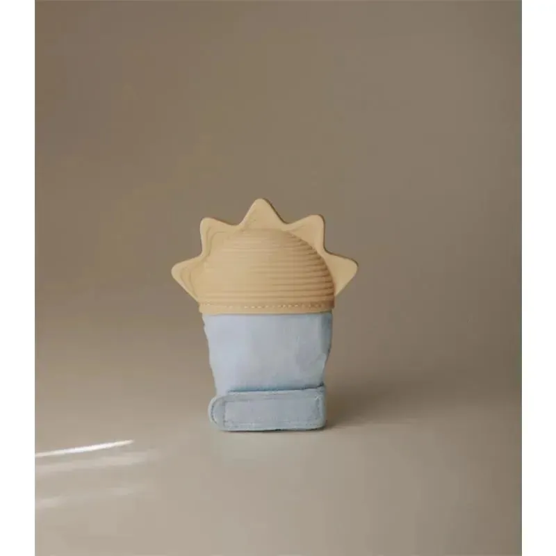 Mushie - Teething Mitten, Sun - Image 5
