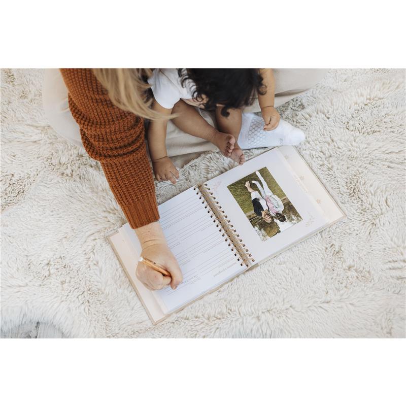 Pearhead - Daisy Linen Baby Book, Memory Book - Image 8