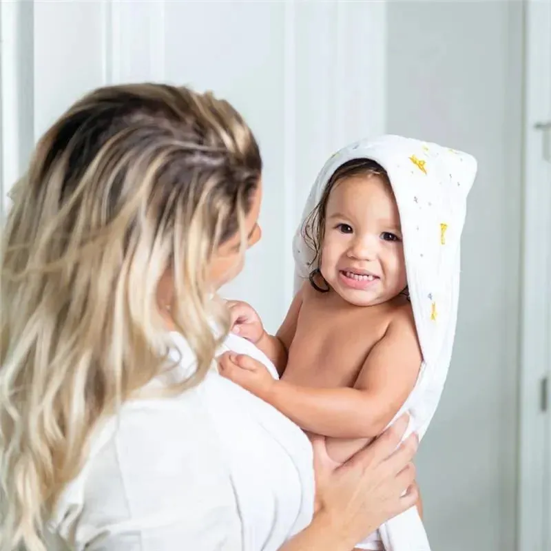 Primo Passi - Terry Hooded Baby Towel With Apron, White - Image 4