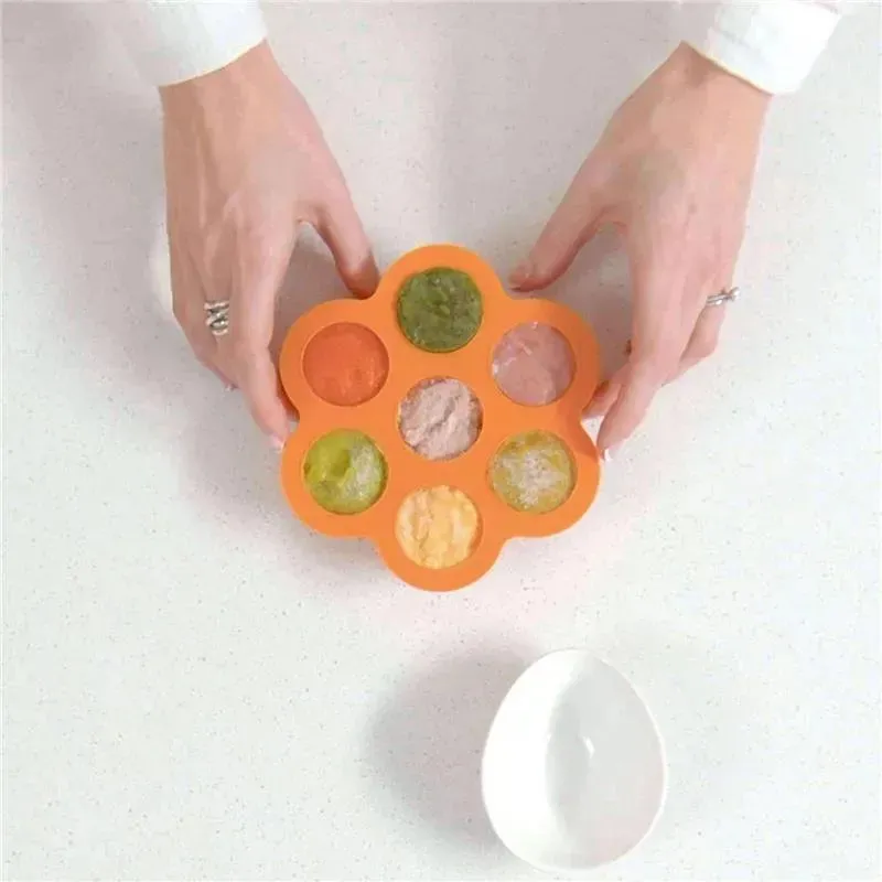 Quark - Chiill Silicone Baby Food Freezer Tray with Lid, 1.4 oz - Image 2