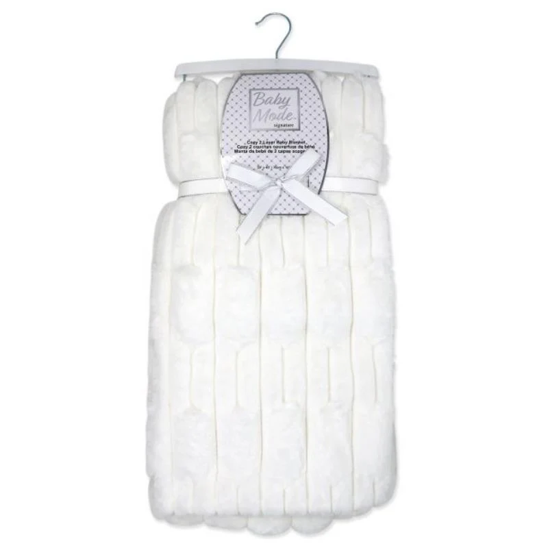Rose Textiles - Rabbit Fleece Baby Blanket White - Image 2