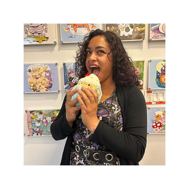 Squishable - Snacker Madame Cupcake - Image 5