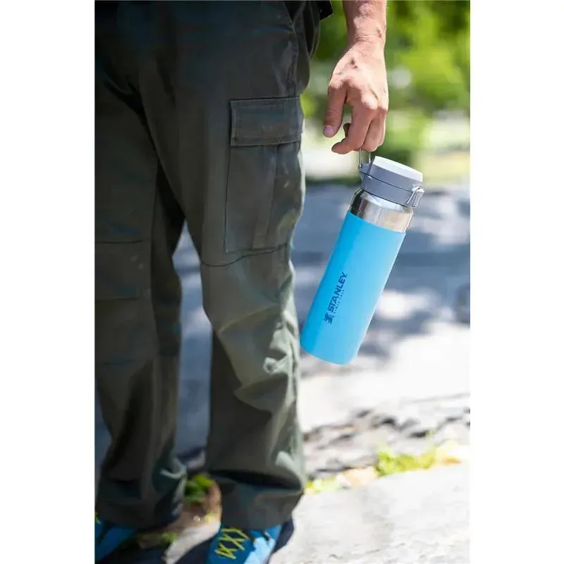 Stanley - 24Oz The Quick Flip Go Bottle, Black - Image 2