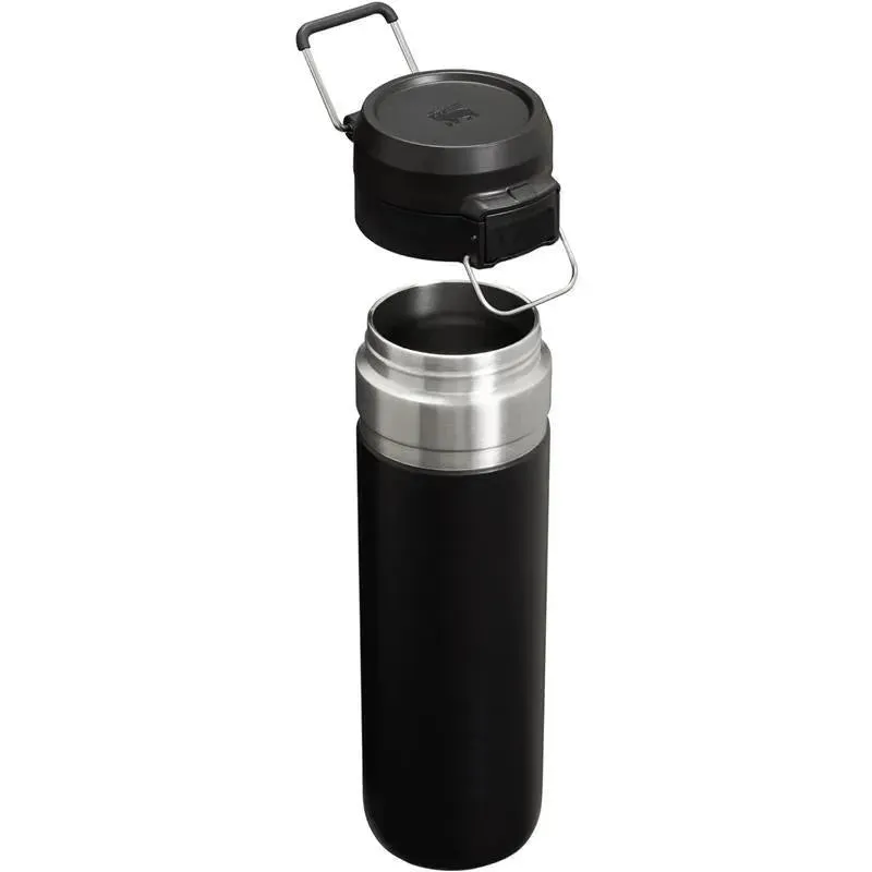 Stanley - 24Oz The Quick Flip Go Bottle, Black - Image 4