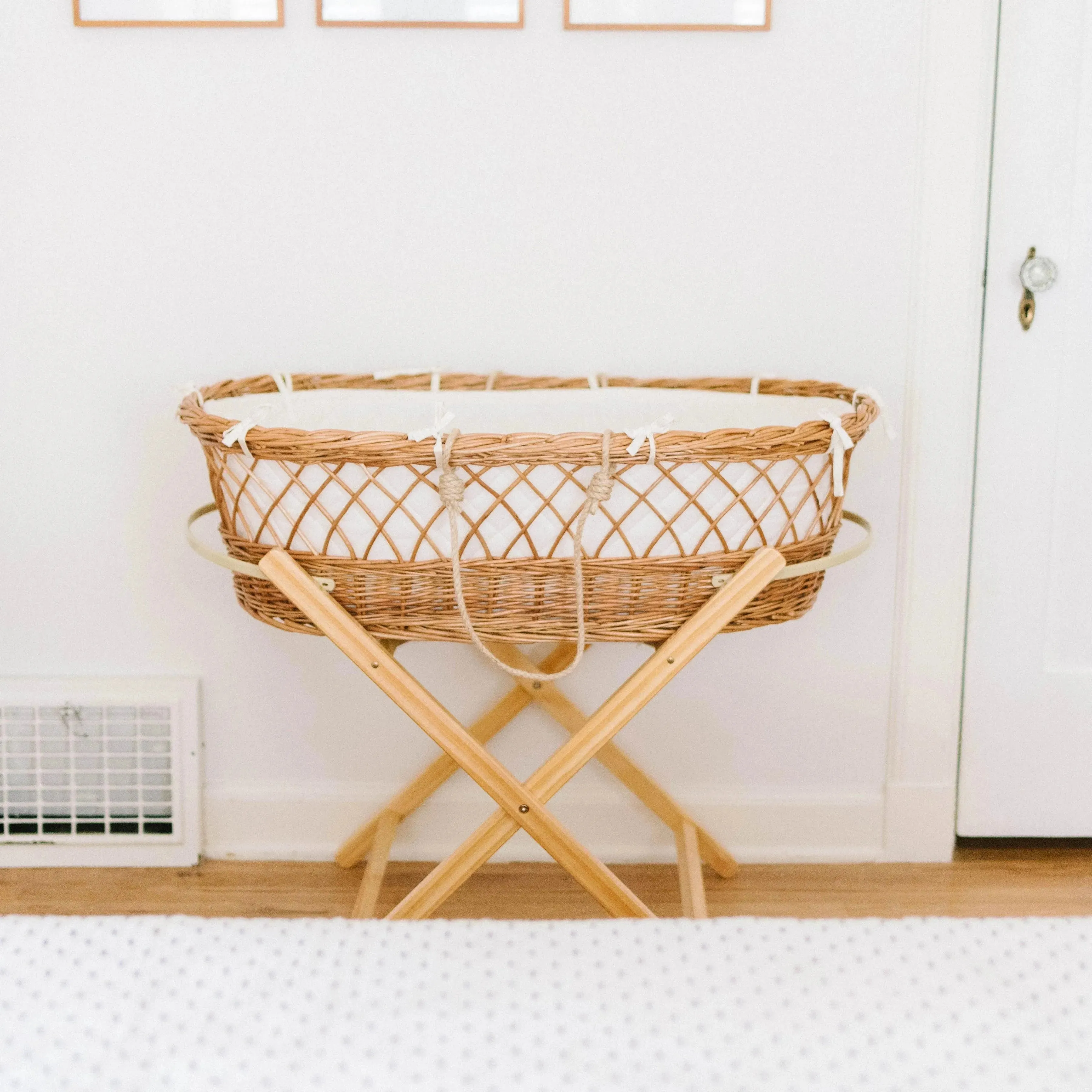 Stationary Bassinet Stand- Natural Pine - Image 2