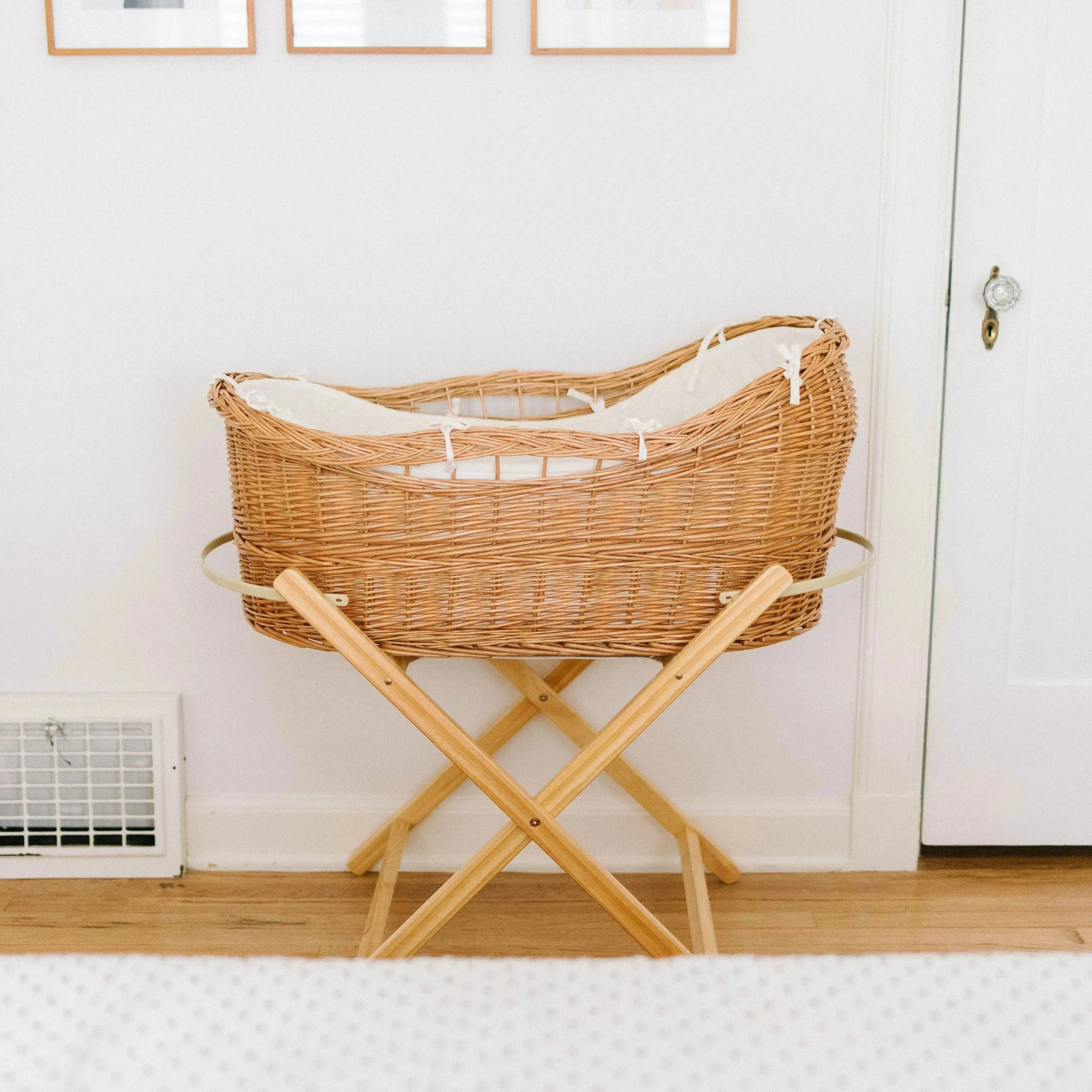 Stationary Bassinet Stand- Natural Pine - Image 3