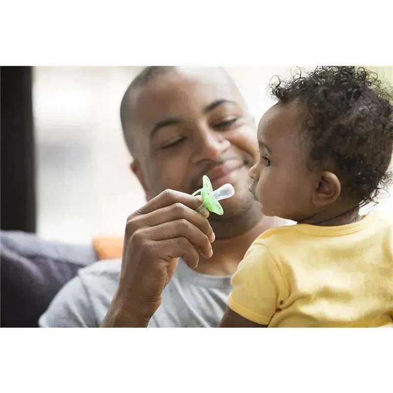 Tommee Tippee - 3Pk Closer To Nature Day And Night Glow-in-the-Dark Pacifiers 18-36M - Colors May Vary - Image 3