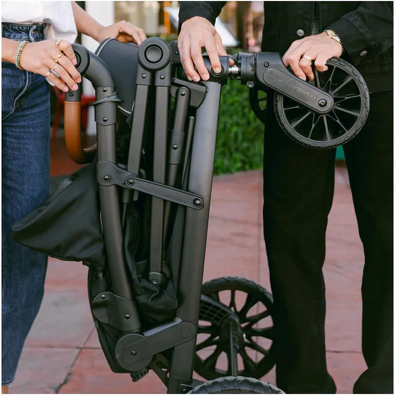 WonderFold - L4 Quad Stroller Wagon (4 Seater) Black - Image 4